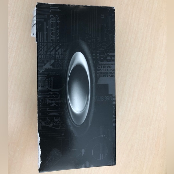 Other - Oakley Crankshaft Sunglasses